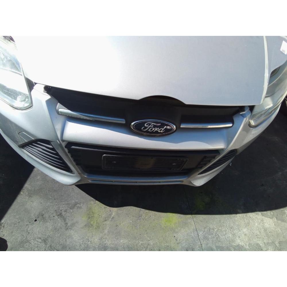 Paraurti Anteriore Usato Dal 2011 Al 2014 Ford Focus «Iv» Sw (2011)