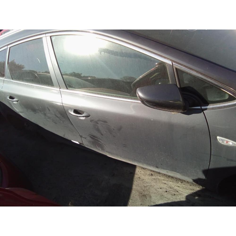 Porta Anteriore Destro Usato Dal 2012 Al 2015 Kia Ceed «Ii» Sw (2012)