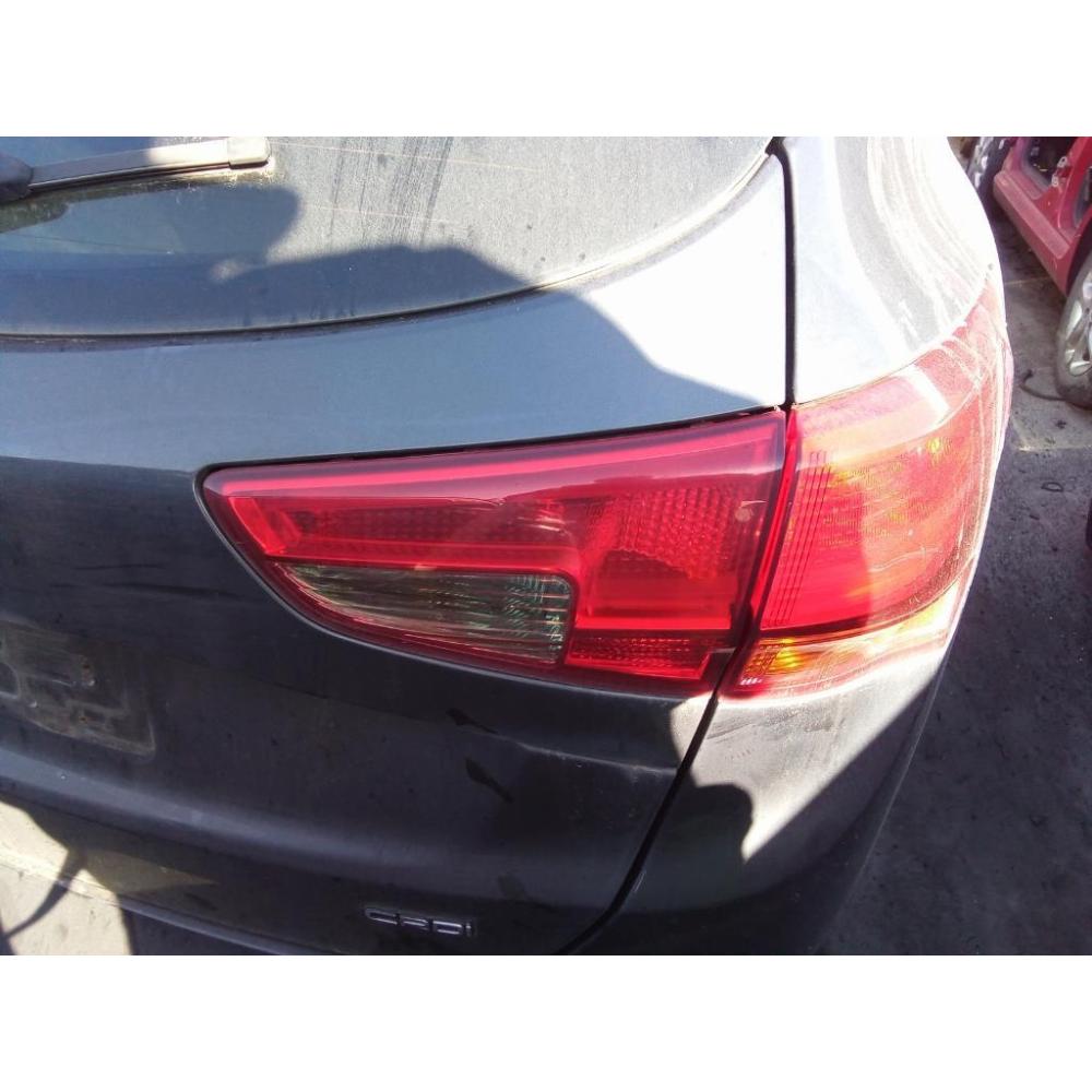 Fanale Interno Posteriore Destro Usato Dal 2012 Al 2015 Kia Ceed «Ii» Sw (2012)