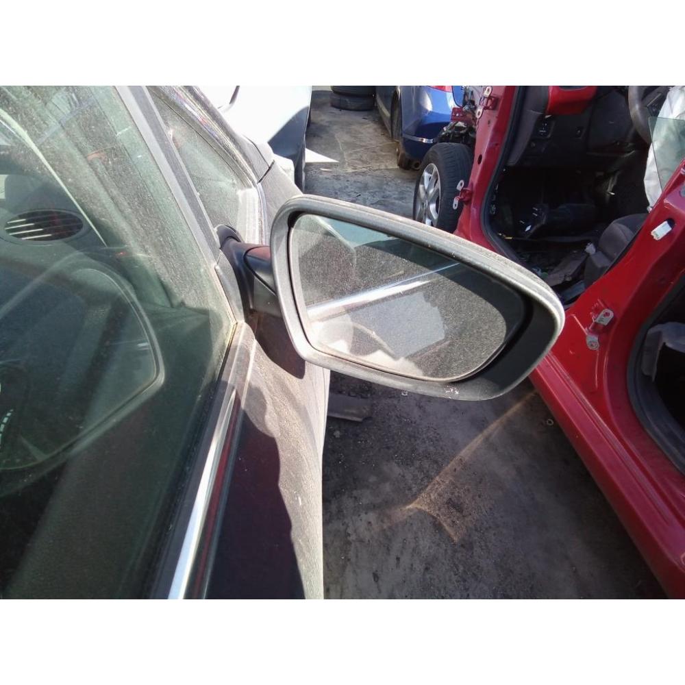 Retrovisore Esterno Anteriore Destro Usato Dal 2012 Al 2015 Kia Ceed «Ii» Sw (2012)