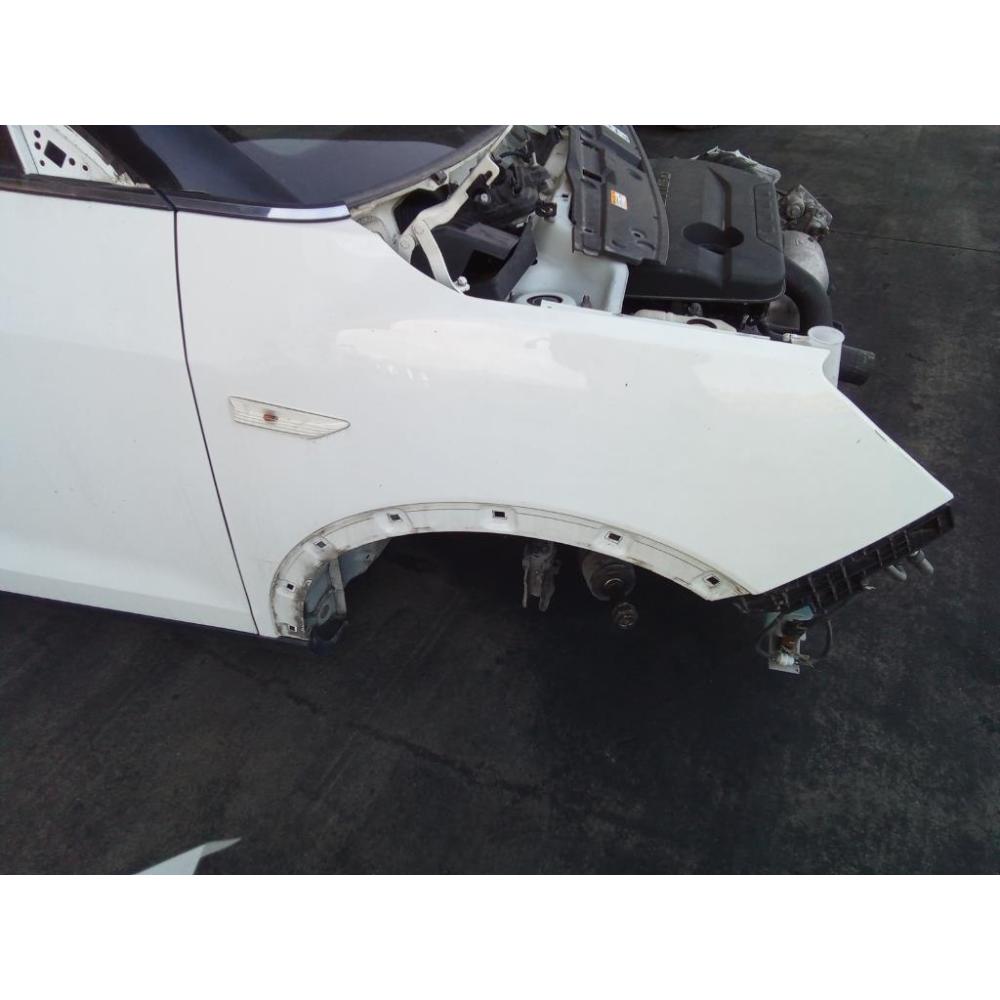 Parafango Anteriore Destro Usato Dal 2015 Al 2019 Ssangyong Tivoli (2015)