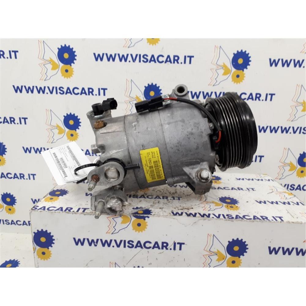 Compressore A/C Usato Dal 2011 Ford Focus «Iv»  (2011)