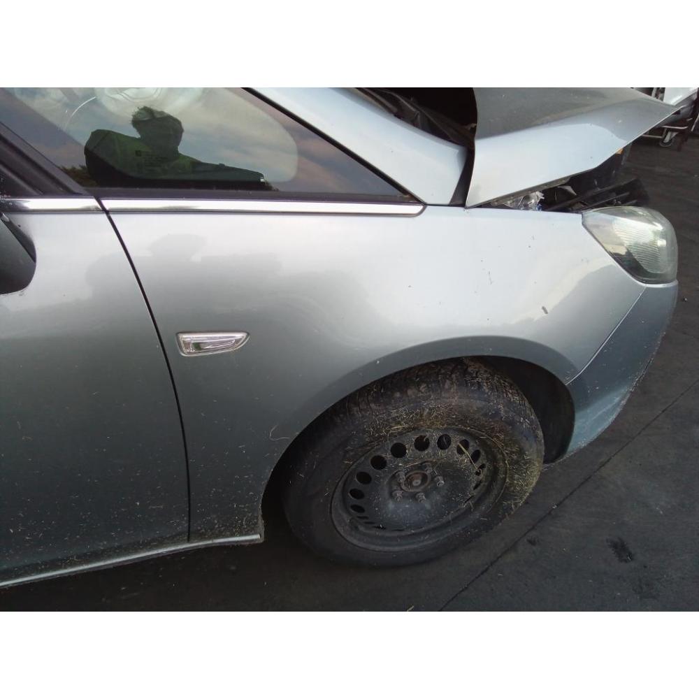 Parafango Anteriore Destro Usato Dal 2011 Al 2016 Opel Zafira «C» (2012)