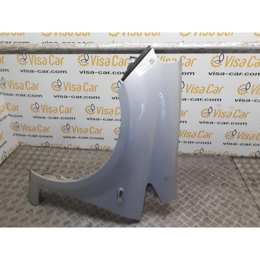 Parafango Anteriore Sinistro Usato Dal 2009 Al 2011 Fiat Punto Evo (2010)