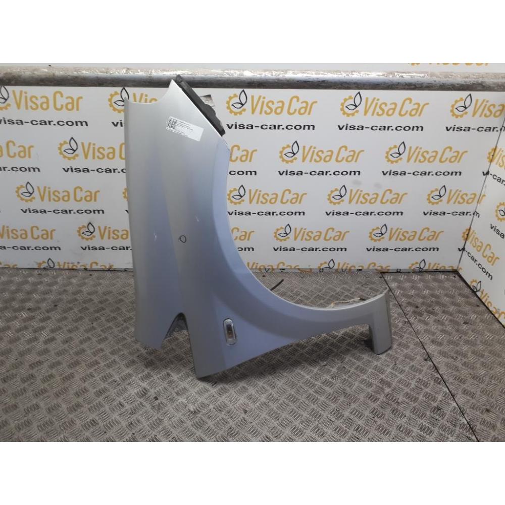 Parafango Anteriore Destro Usato Dal 2009 Al 2011 Fiat Punto Evo (2010)