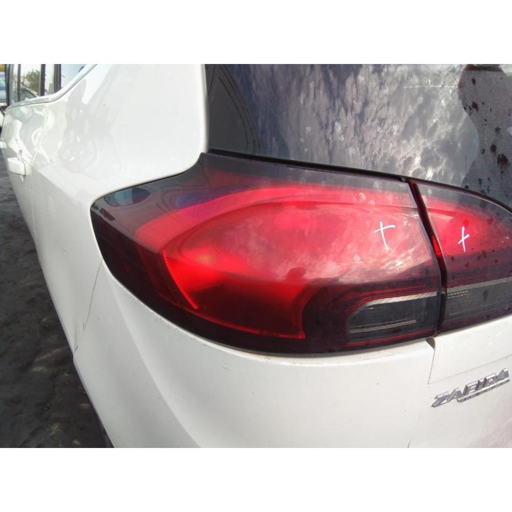 Fanale Esterno Posteriore Sinistro Usato Dal 2012 Al 2016 Opel Zafira «C» (2012)