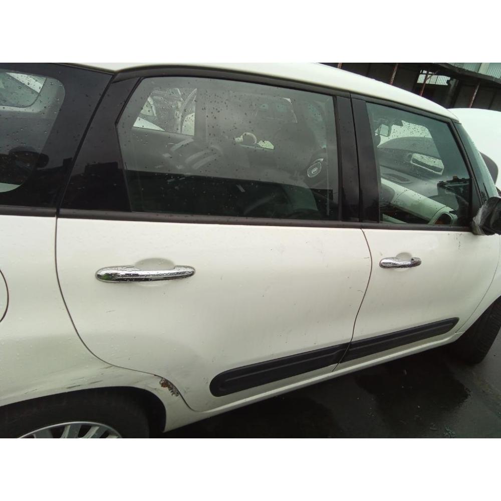 Porta Posteriore Destro Usato Dal 2015 Al 2017 Fiat 500L (2013)