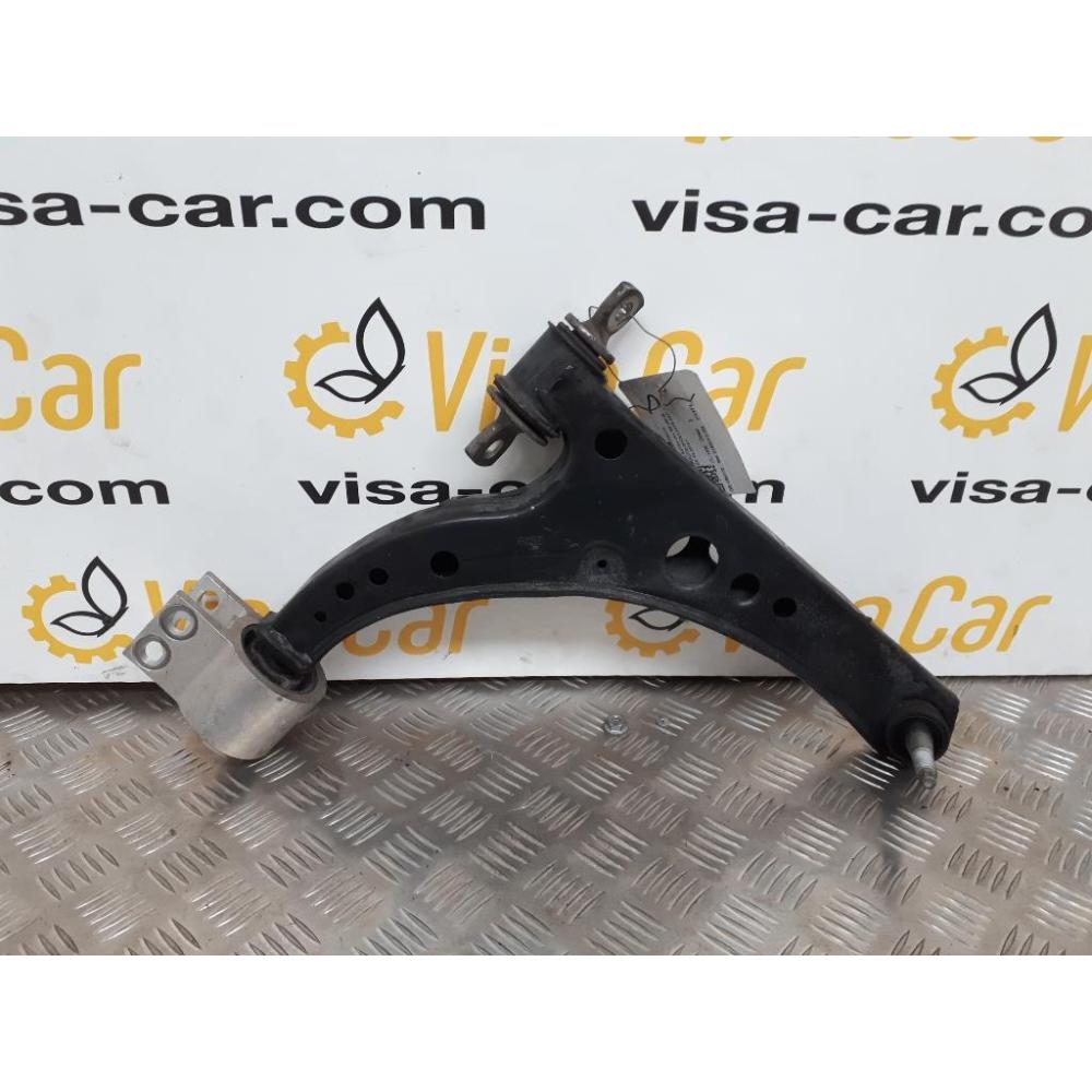Braccio Oscillante Anteriore Destro Usato Dal 2019 Opel Astra «K» Sw (2019)