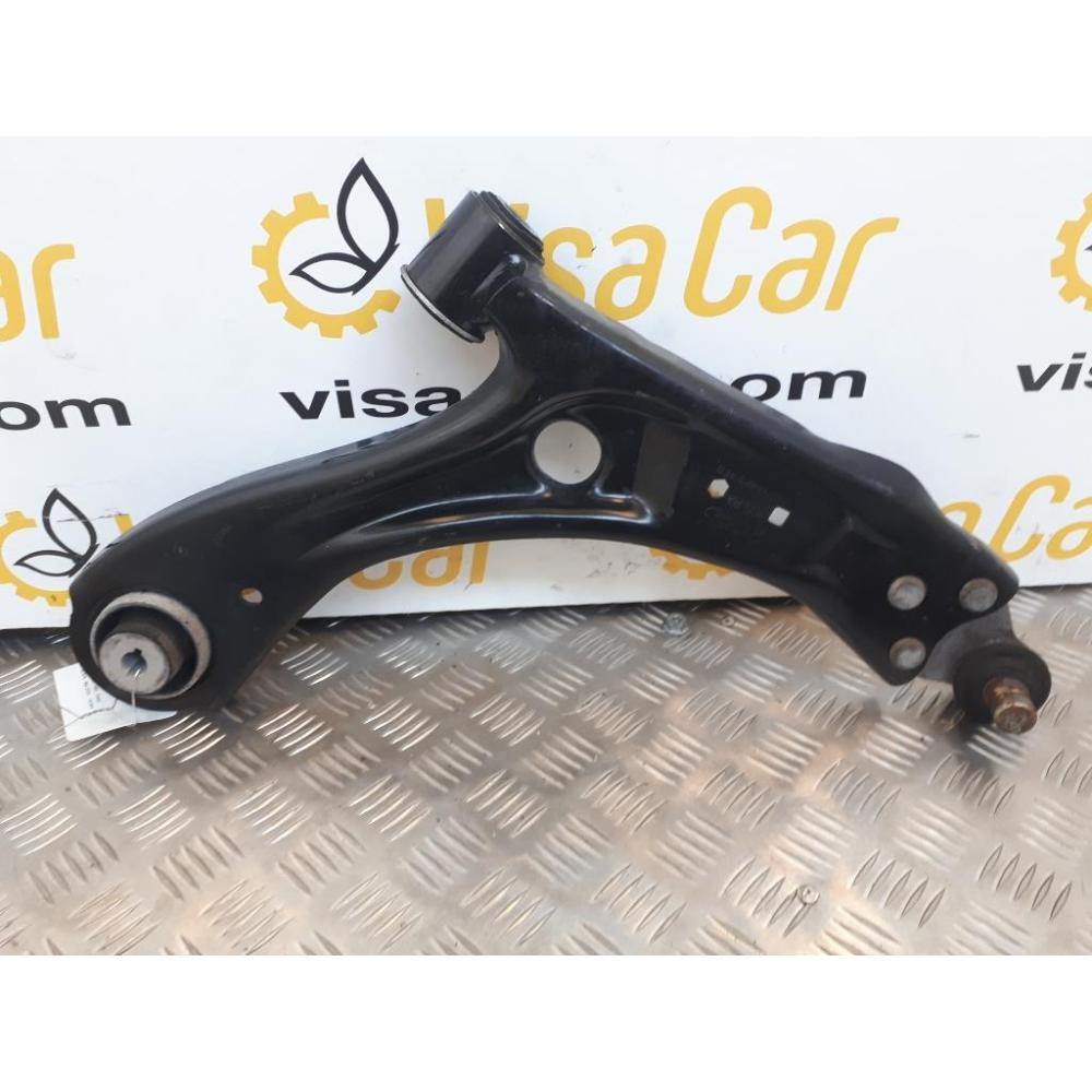 Braccio Oscillante Anteriore Destro Usato Dal 2018 Al 2021 Ford Focus «V» (2018)
