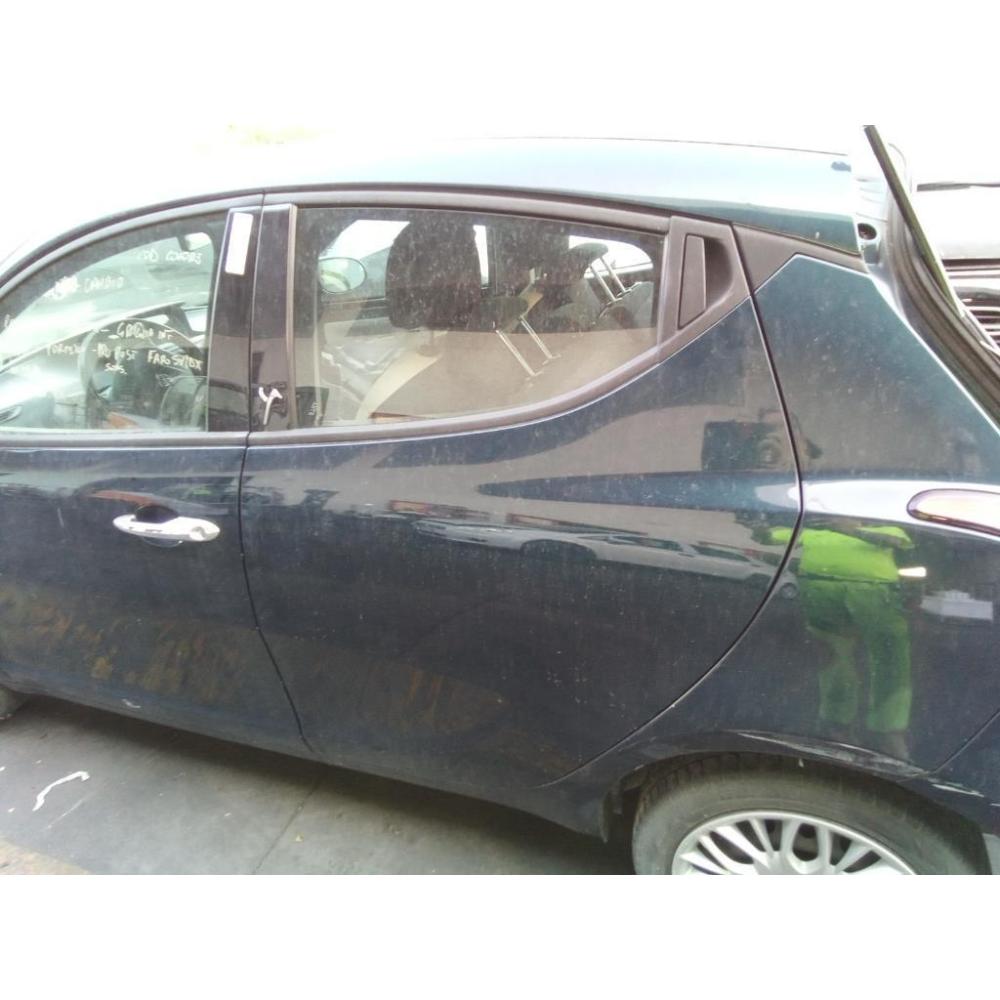 Porta Posteriore Sinistro Usato Dal 2015 Al 2021 Lancia Ypsilon «Iii» (2015)