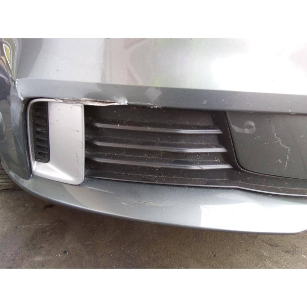 Griglia Di Ventilazione Paraurti Anteriore Destro Usato Dal 2017 Al 2018 Audi A3 «8Vf» Sportback (2016)