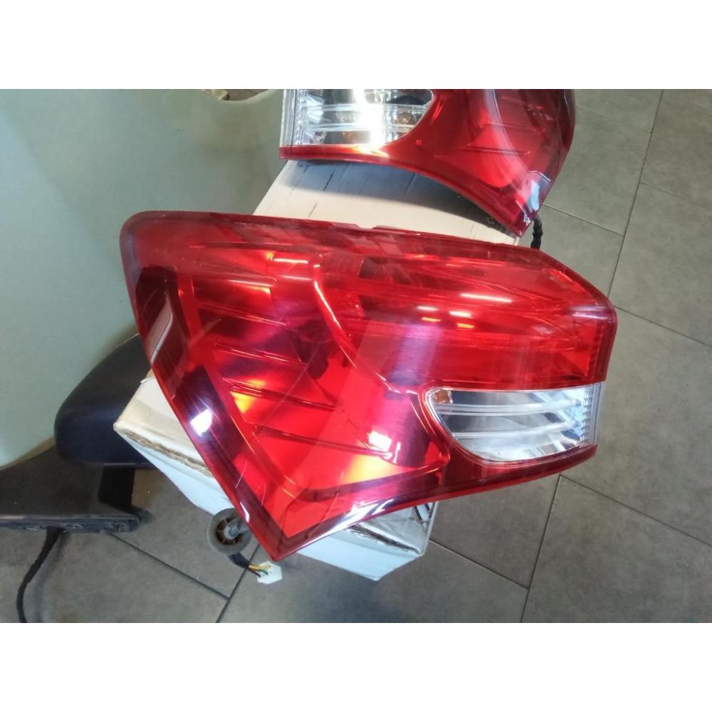 Fanale Esterno Posteriore Sinistro Usato Dal 2015 Al 2019 Hyundai Ix20 (2015)