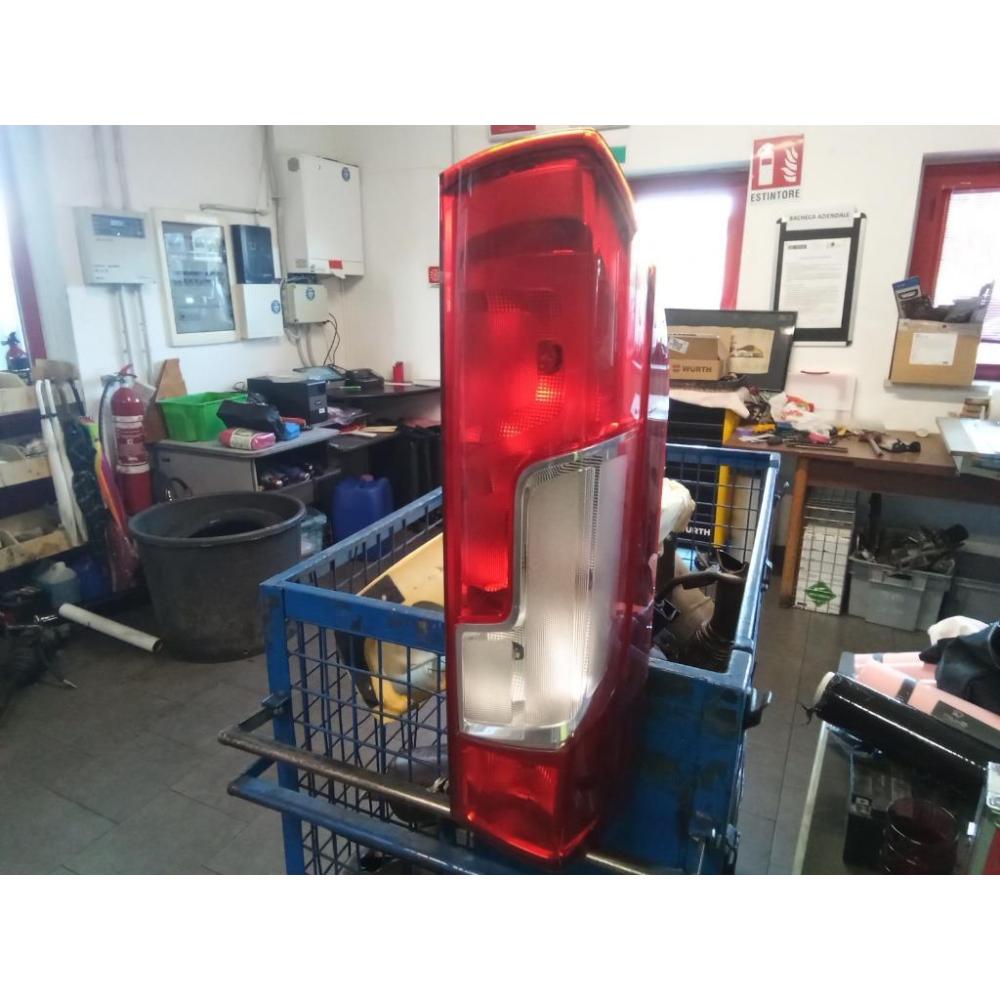 Fanale Posteriore Destro Usato Dal 2023 Fiat Ducato «290»  (2024)