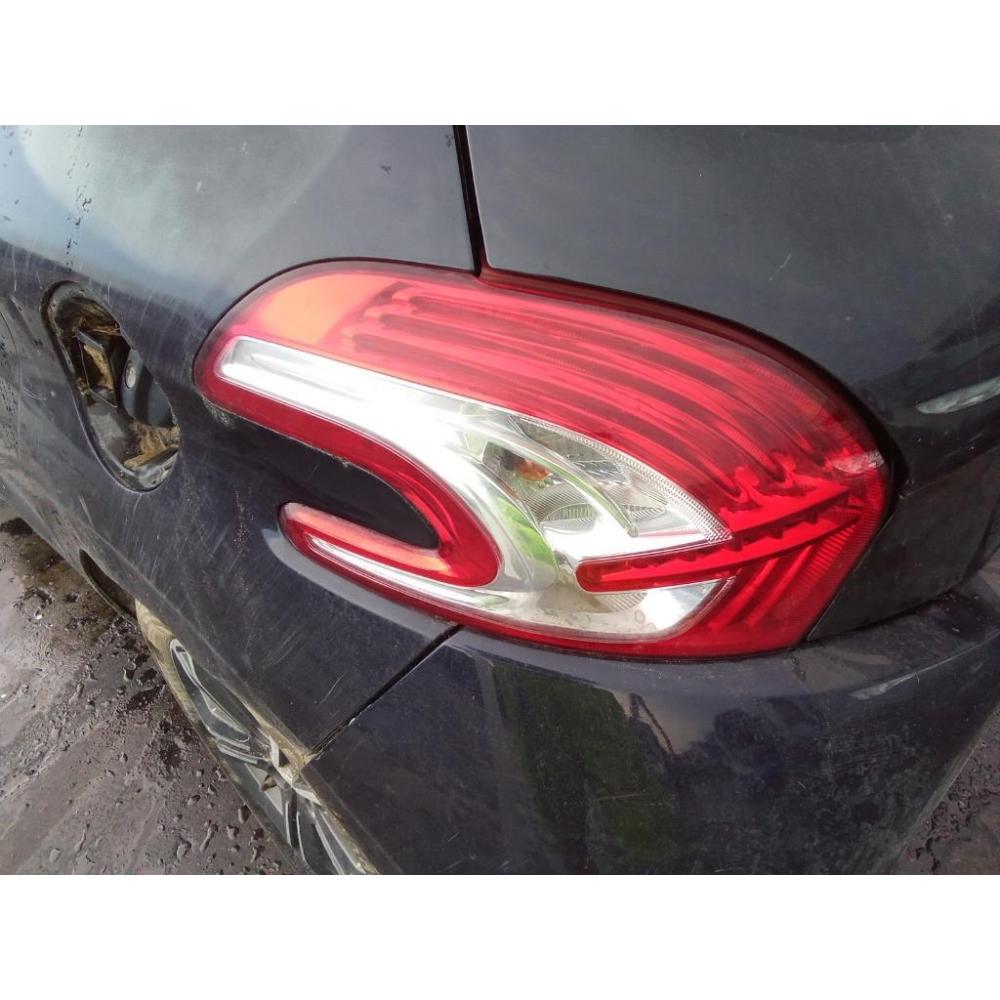 Fanale Posteriore Sinistro Usato Dal 2012 Al 2015 Peugeot 208 «I» (2012)