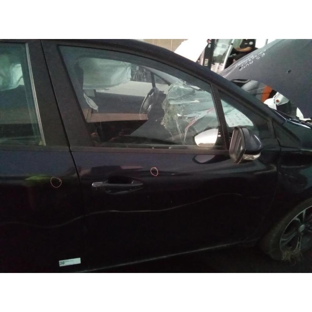 Porta Anteriore Destro Usato Dal 2012 Al 2015 Peugeot 208 «I» (2012)