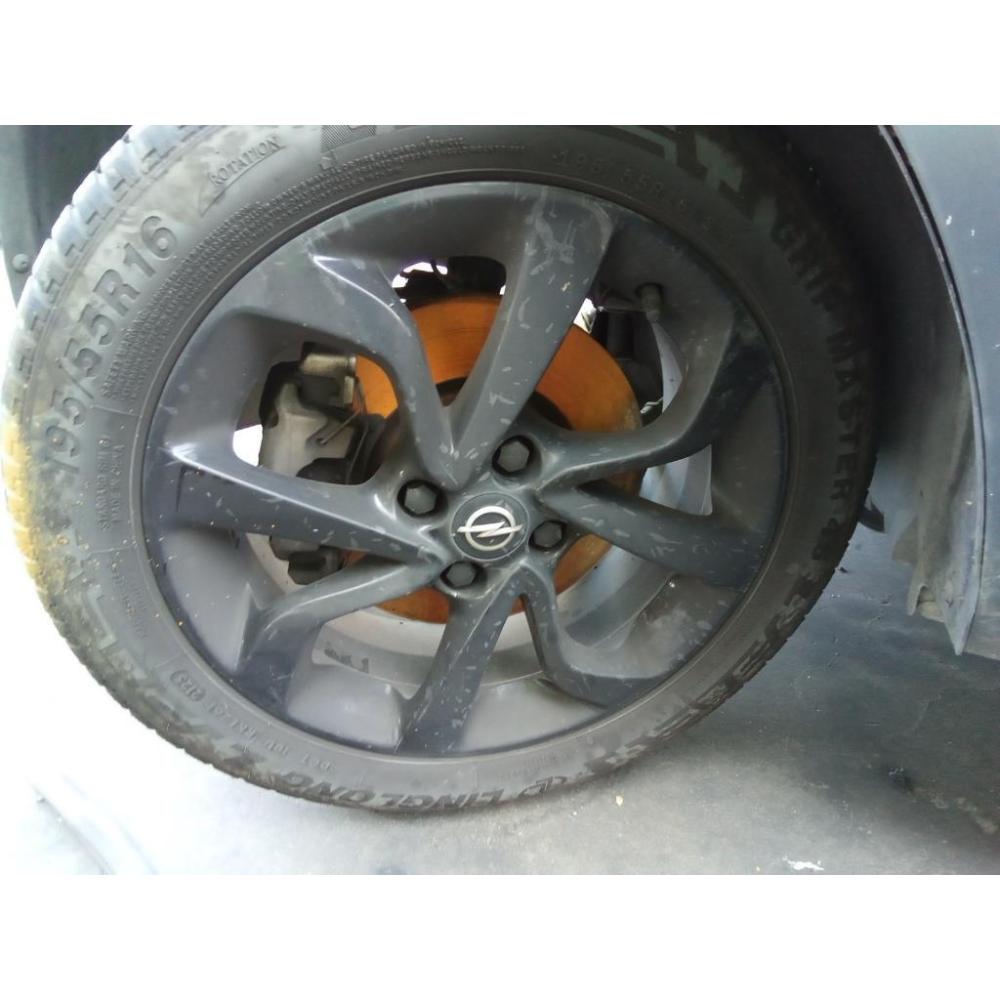 Cerchio In Lega R16 Usato Dal 2014 Opel Corsa «E» (2014)