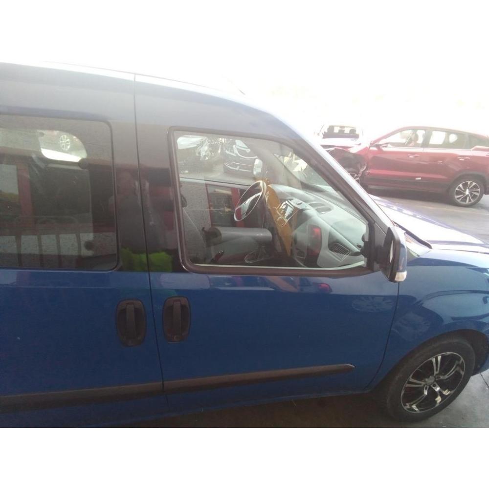Porta Anteriore Destro Usato Dal 2010 Al 2014 Fiat Doblò «Iii» (2010)