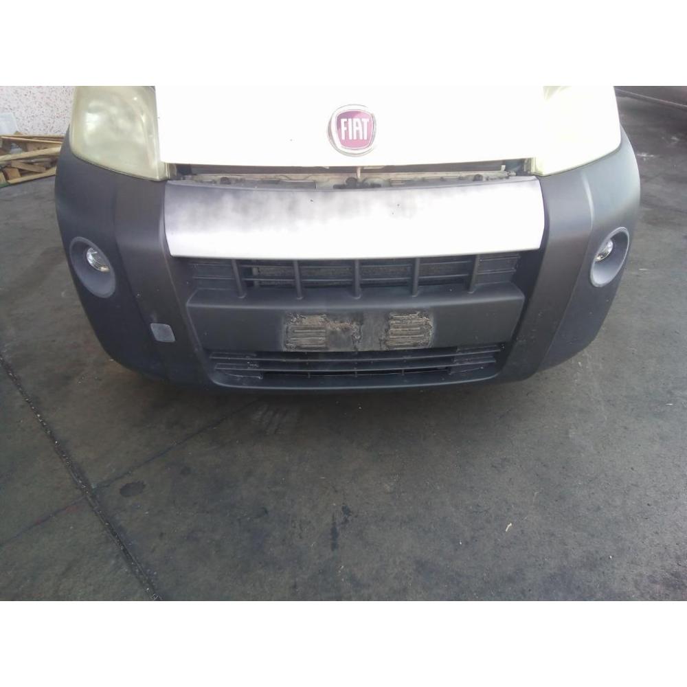 Paraurti Anteriore Usato Dal 2007 Al 2016 Fiat Fiorino «Iii» (2008)
