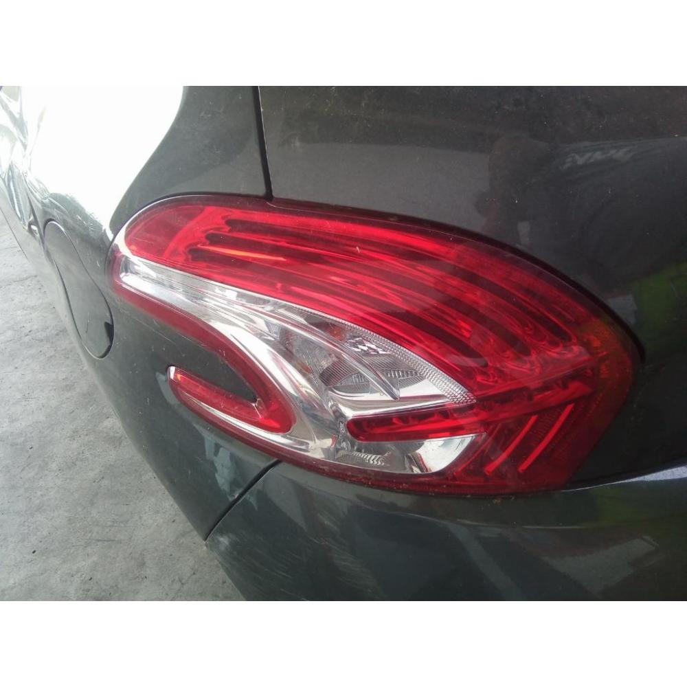 Fanale Posteriore Sinistro Usato Dal 2012 Al 2015 Peugeot 208 «I» (2012)