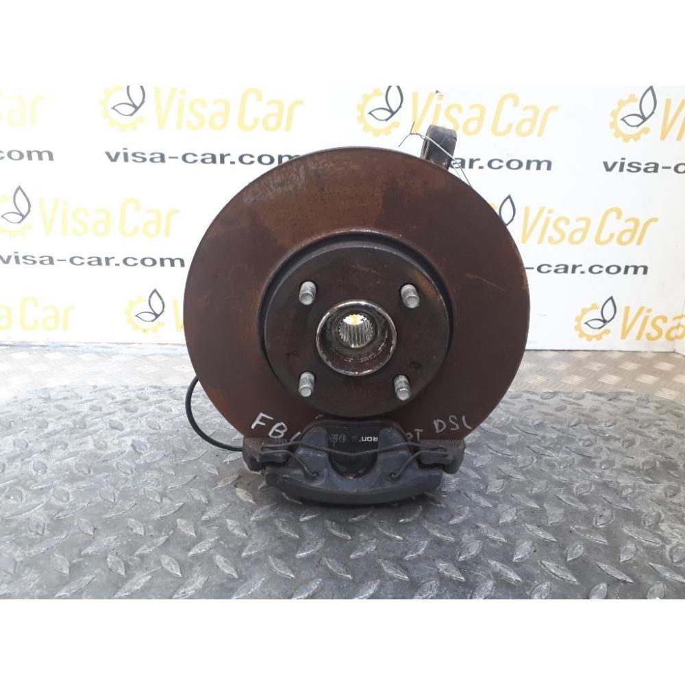 Mozzo Ruota Anteriore Destro Usato Dal 2015 Al 2017 Ford Ecosport (2013)
