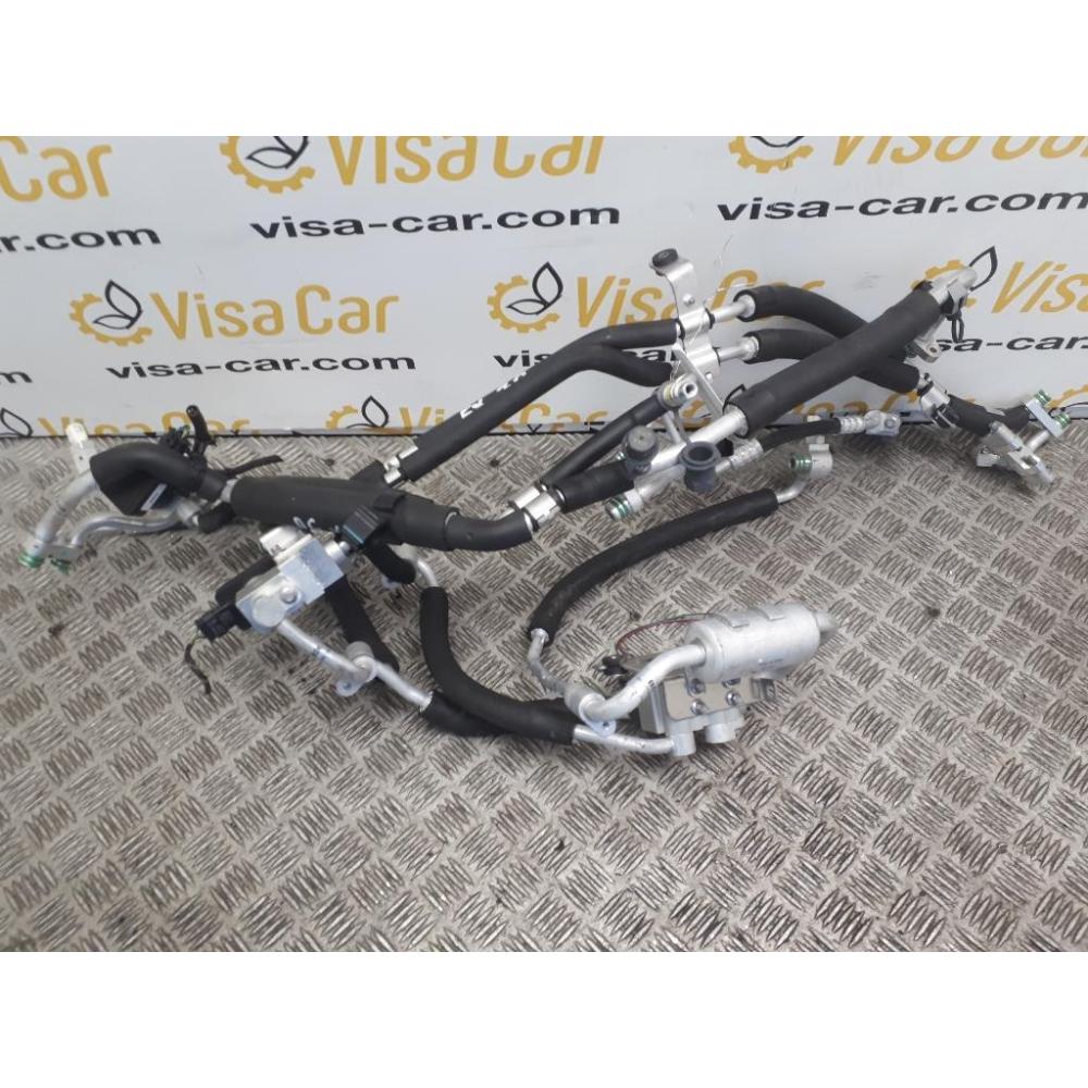 Tubi Clima Usato Dal 2023 Volvo Ex30 (2023)