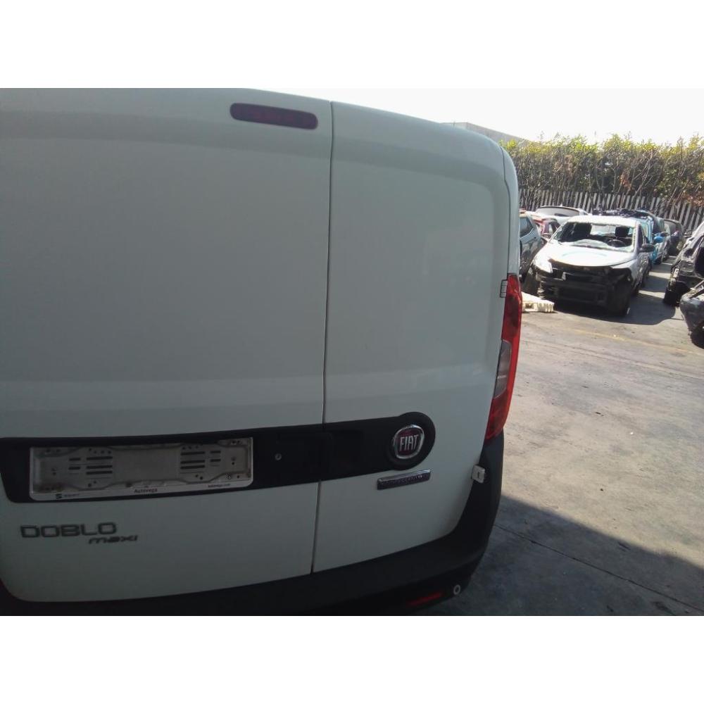 Porta Di Carico Posteriore Destro Usato Dal 2014 Al 2022 Fiat Doblò «Iii» Cargo (2015)