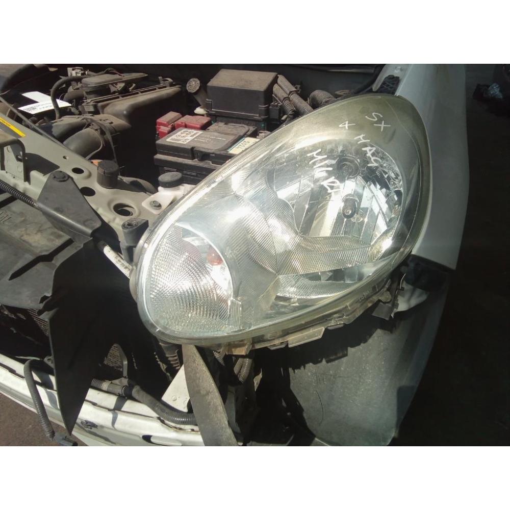 Proiettore Anteriore Sinistro Usato Dal 2010 Al 2013 Nissan Micra «Iv» (2011)