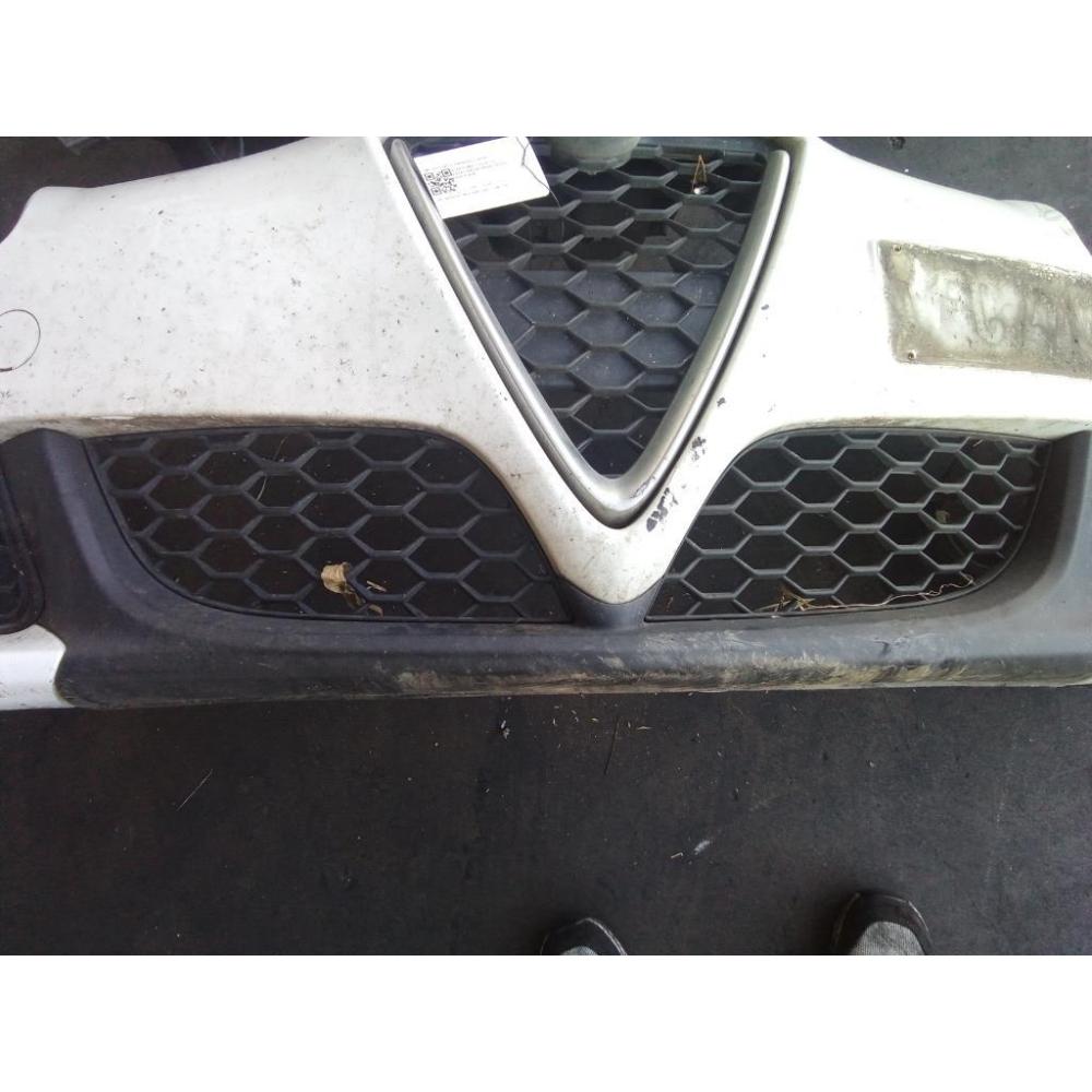 Griglia Di Ventilazione Paraurti Inferiore Anteriore Usato Dal 2016 Al 2020 Alfa Romeo Giulietta (2016)