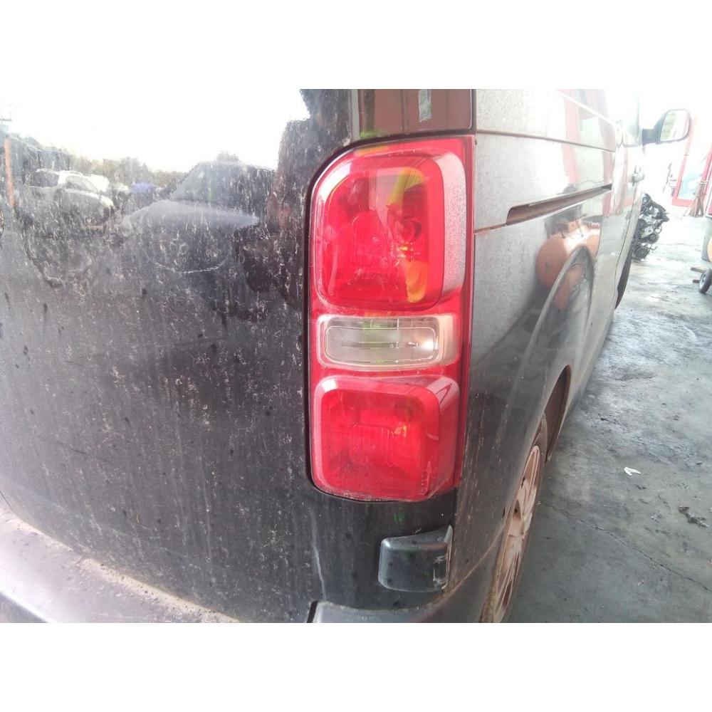 Fanale Posteriore Destro Usato Dal 2019 Opel Vivaro «C» (2019)