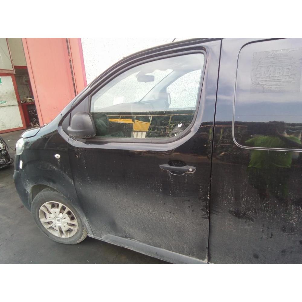 Porta Anteriore Sinistro Usato Dal 2019 Opel Vivaro «C» (2019)