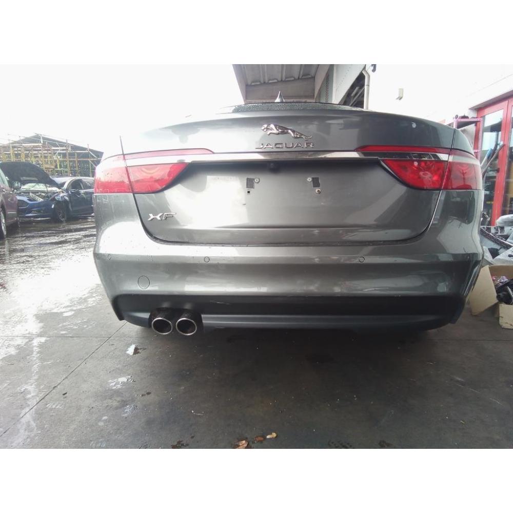 Paraurti Posteriore Usato Dal 2015 Jaguar Xf «Ii» (2015)