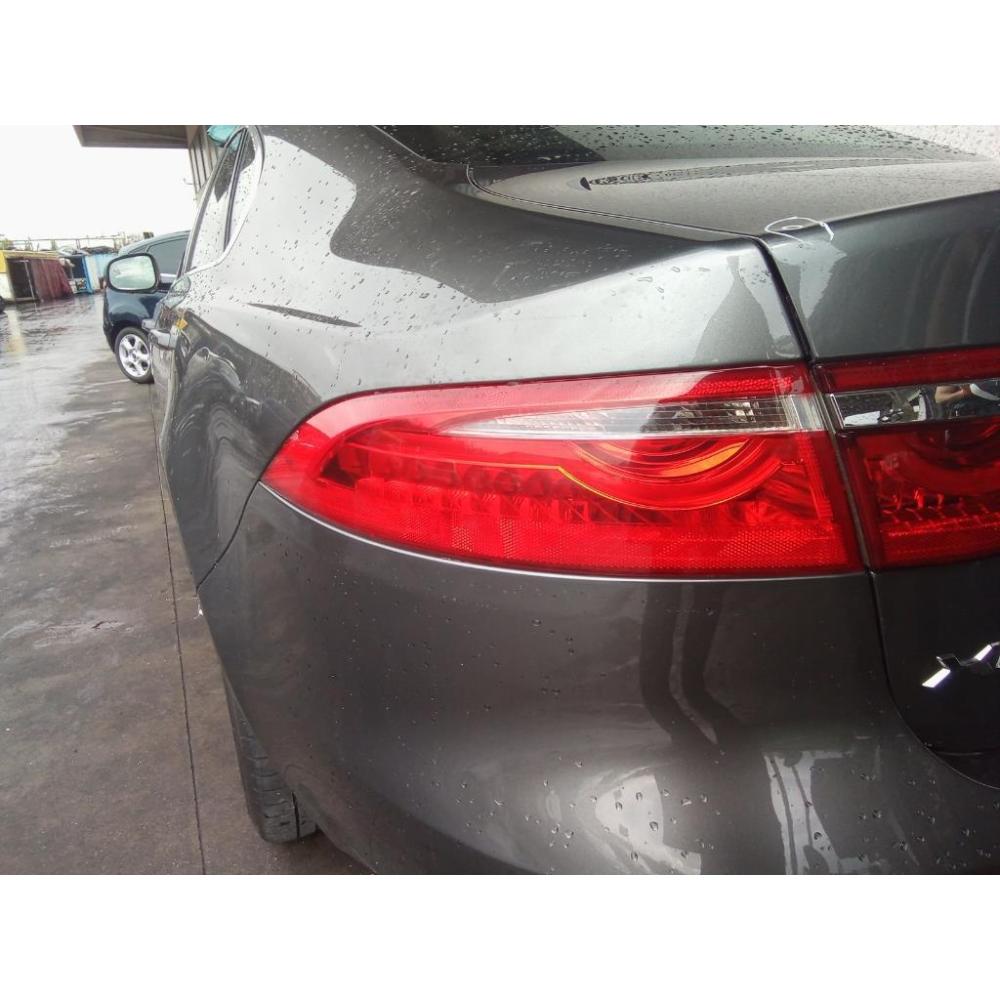 Fanale Esterno Posteriore Sinistro Usato Dal 2015 Jaguar Xf «Ii» (2015)