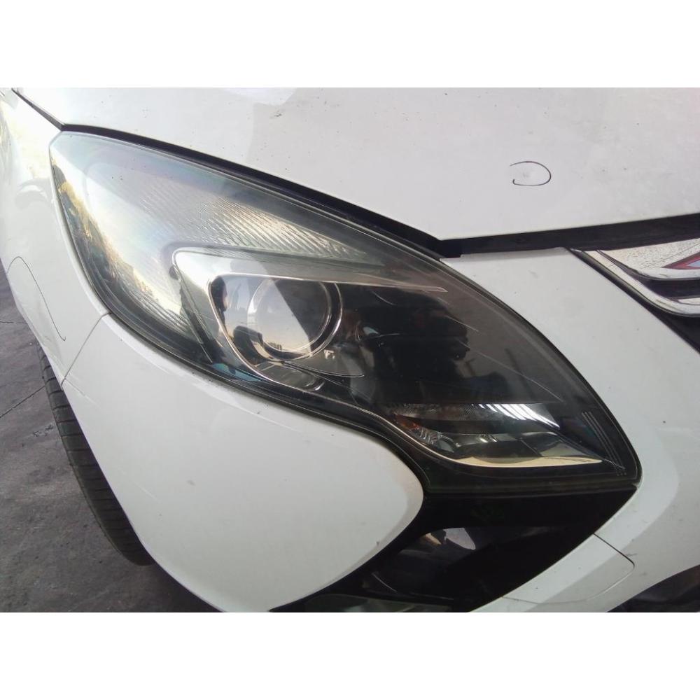 Proiettore Anteriore Destro Usato Dal 2011 Al 2016 Opel Zafira «C» (2012)