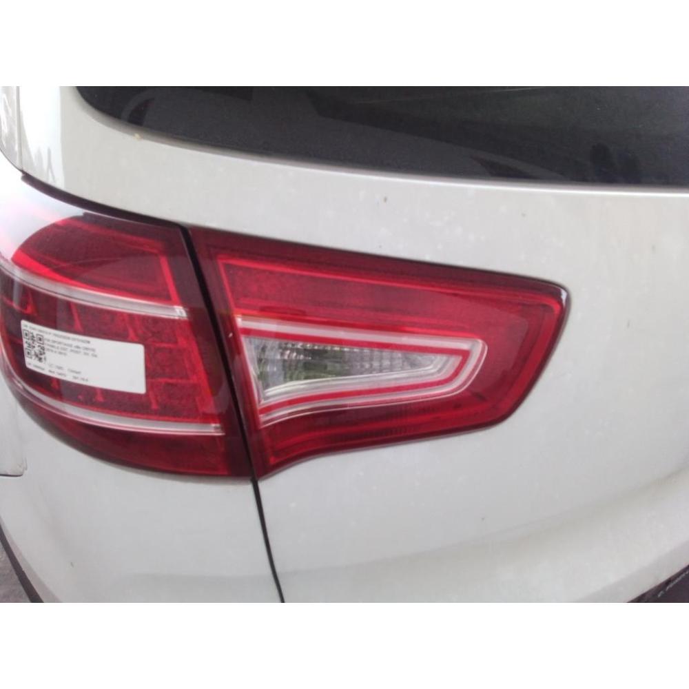 Fanale Interno Posteriore Sinistro Usato Dal 2010 Al 2015 Kia Sportage «Iii» (2010)
