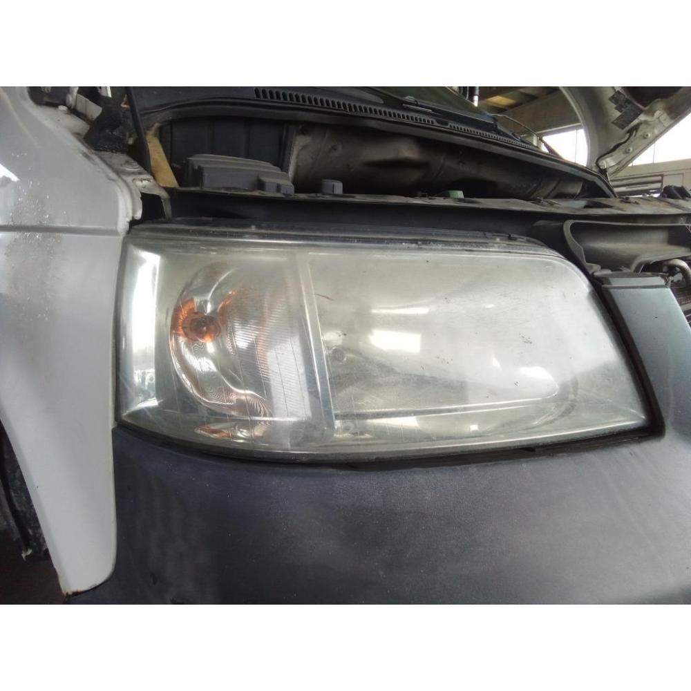 Proiettore Anteriore Destro Usato Dal 2003 Al 2009 Volkswagen Transporter «T5» (2004)