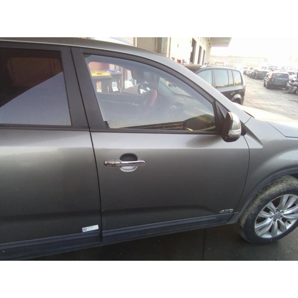 Porta Anteriore Destro Usato Dal 2009 Al 2012 Kia Sorento «Iii» (2010)