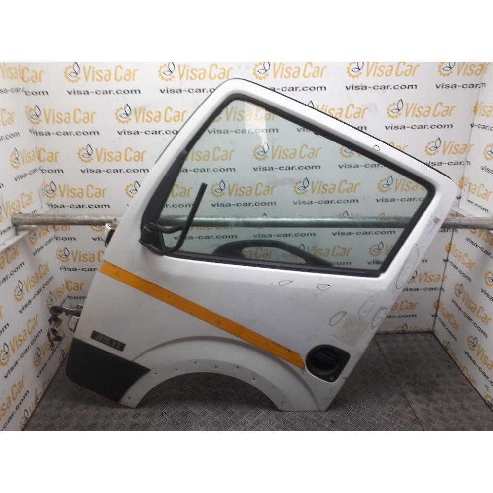 Porta Anteriore Sinistro Usato Dal 2006 Al 2013 Nissan Cabstar «F24M» (2006)