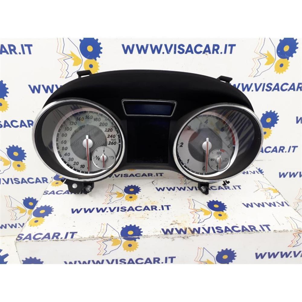 Copertura Quadro Strumenti Usato Dal 2015 Mercedes Classe Cla «C117» Shooting Brake (2016)