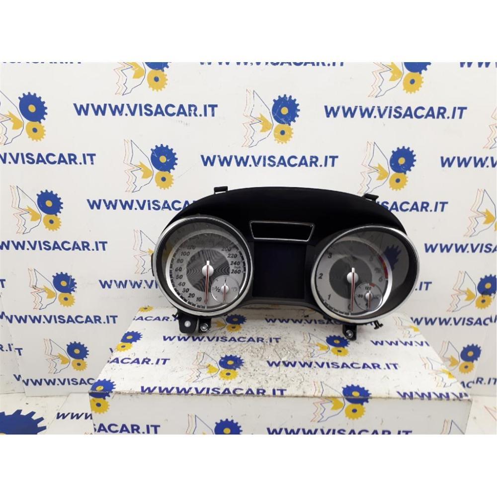 Copertura Quadro Strumenti Usato Dal 2014 Mercedes Classe Gla «X156» (2014)