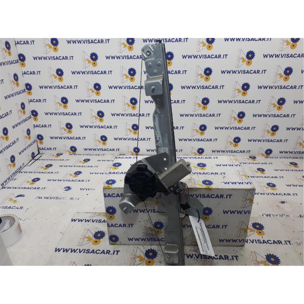 Alzacristallo Porta Anteriore Destro Usato Dal 2010 Al 2013 Dacia Duster «I» (2010)