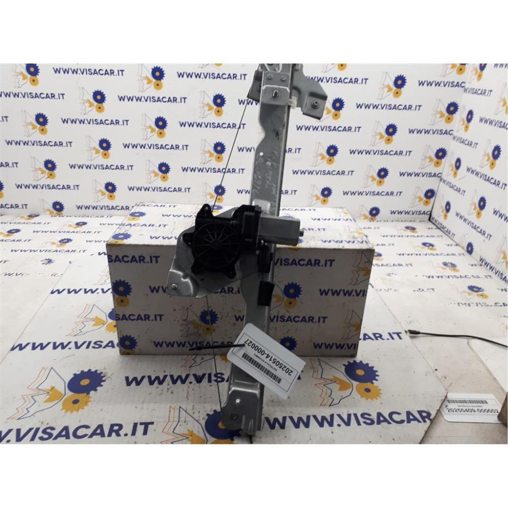 Alzacristallo Porta Anteriore Destro Usato Dal 2013 Al 2018 Dacia Duster «I» (2014)