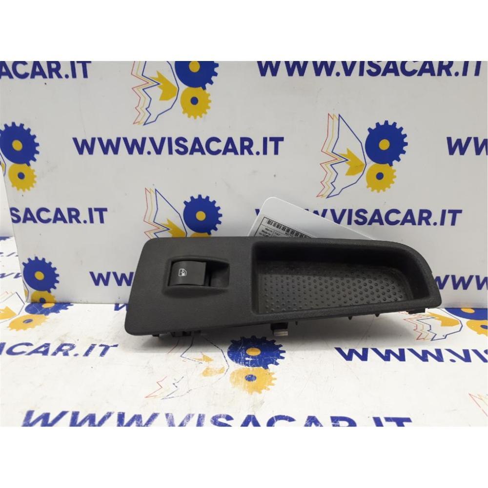 Pulsantiera Anteriore Dx Usato Fiat Grande Punto (2009)