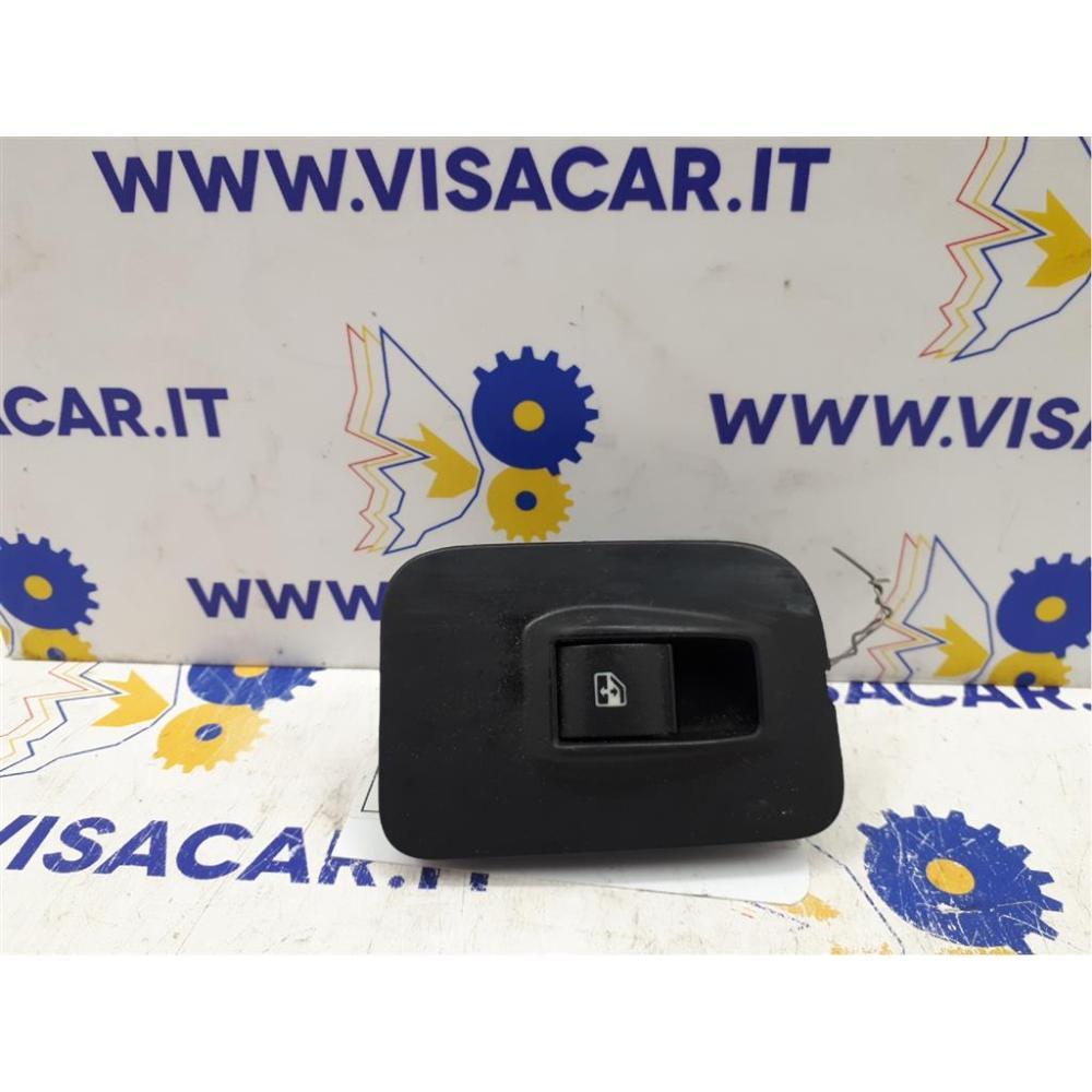 Pulsantiera Anteriore Dx Usato Dal 2008 Fiat Qubo (2008)