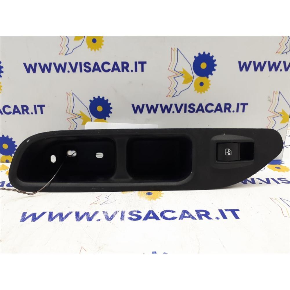 Pulsantiera Anteriore Dx Usato Dal 2015 Al 2021 Fiat Tipo «Ii» (2016)