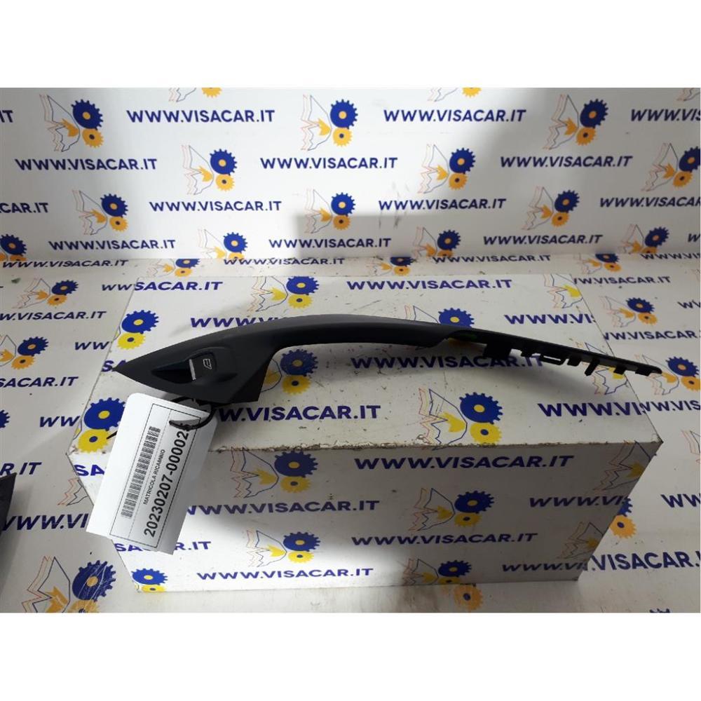 Pulsantiera Posteriore Sx Usato Dal 2010 Al 2015 Ford C-Max «Iii» (2011)
