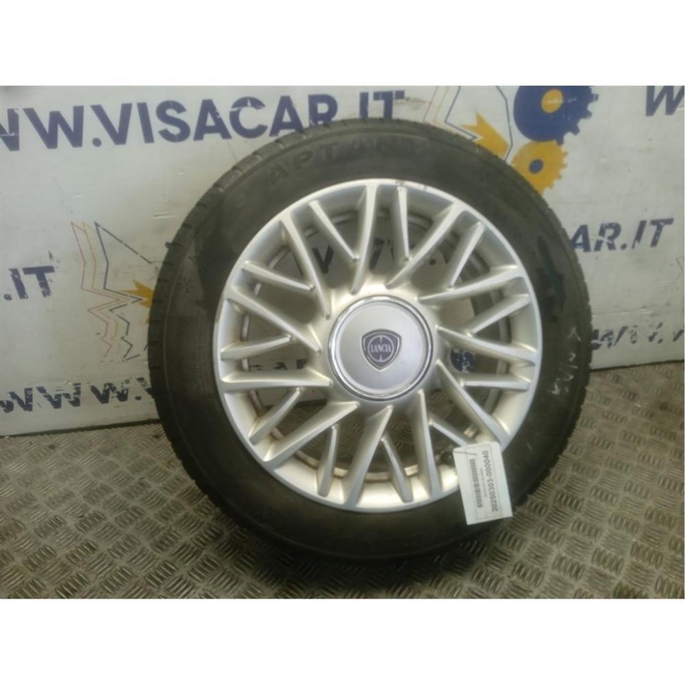 Cerchi In Lega R15 Usato Dal 2011 Al 2016 Lancia Ypsilon «Iii» (2011)