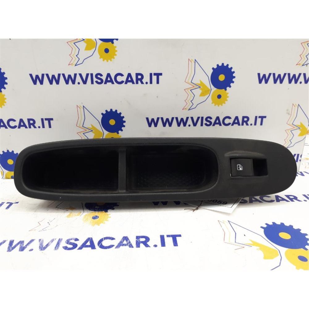 Pulsantiera Anteriore Dx Usato Dal 2011 Lancia Ypsilon «Iii» (2011)