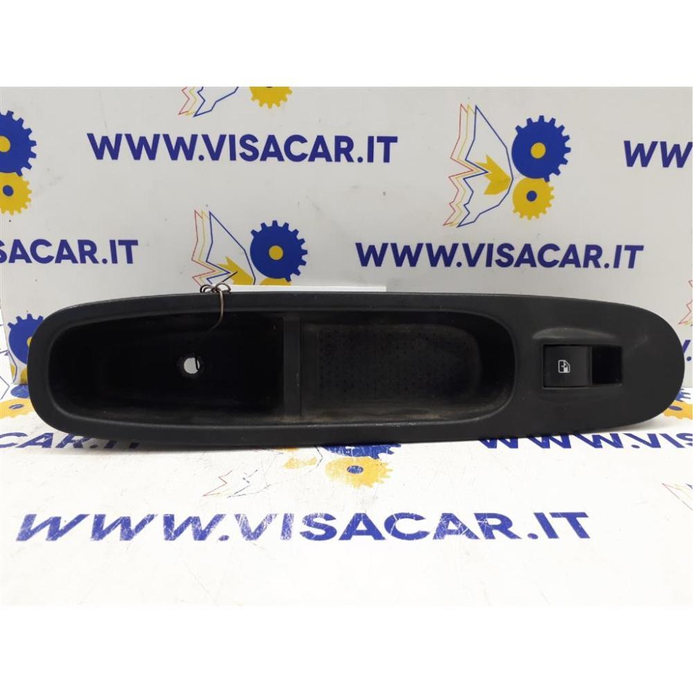Pulsantiera Anteriore Dx Usato Dal 2011 Lancia Ypsilon «Iii» (2011)