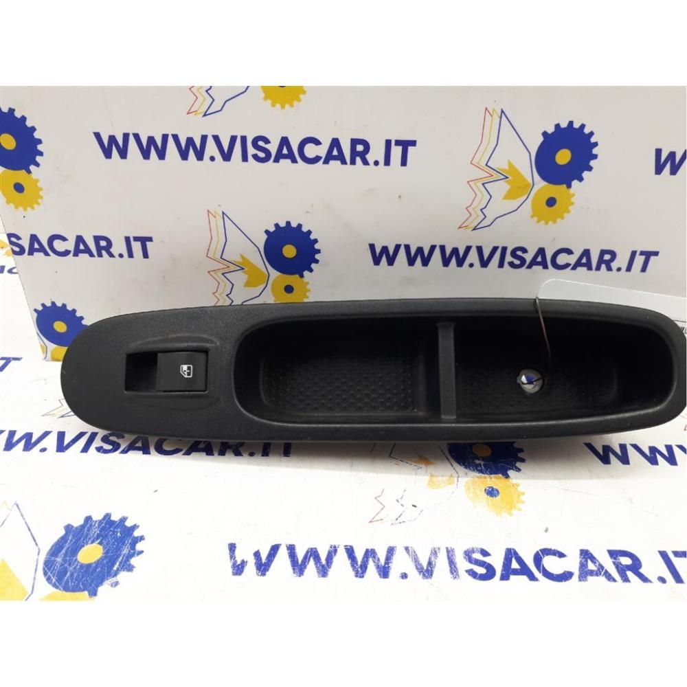 Pulsantiera Anteriore Dx Usato Dal 2011 Lancia Ypsilon «Iii» (2011)