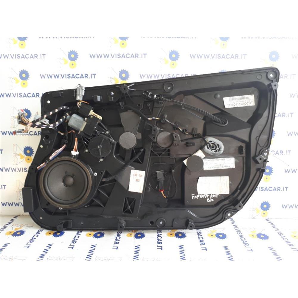 Alzacristallo Porta Anteriore Destro Usato Dal 2012 Ford Fiesta «Vi» (2012)